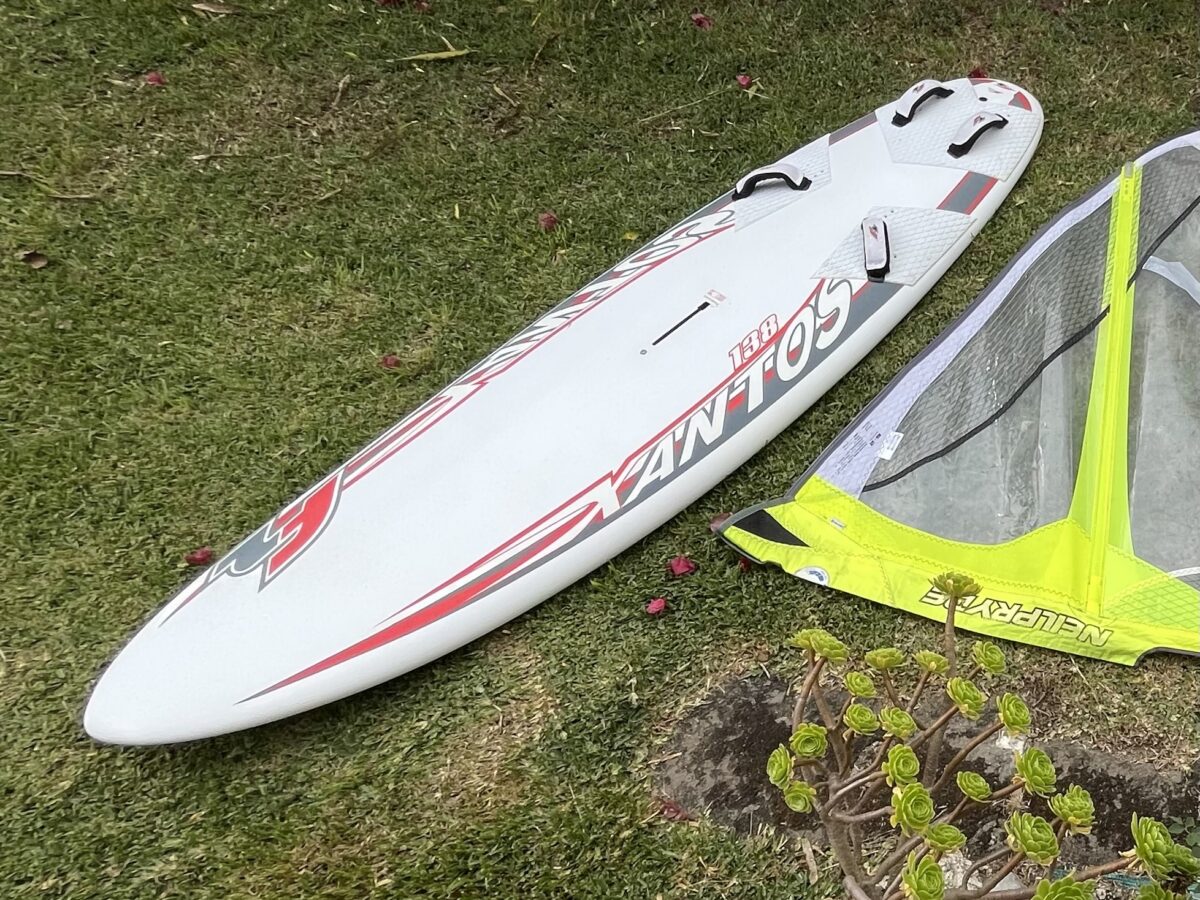 Tabla windsurf F2 Xantos – Upwind